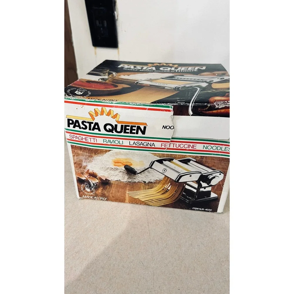 Himark Pasta Queen Noodle Maker Machine Silver Vintage Made in Italy N15-4034